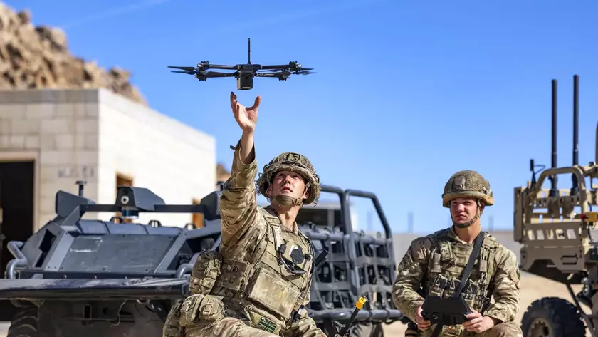 Армия США получила новый беспилотник RQ-28A на базе Skydio X2D