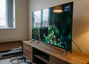 Top 43-Inch TVs Under $300
