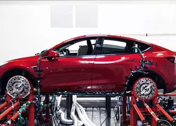 Stellantis, Toyota, Ford, Subaru and Mazda may form a "superpool" with Tesla to avoid EU fines