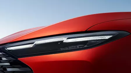 Ford Mondeo Sport: гібридний кросовер-фастбек для тих, хто не поспішає до розетки