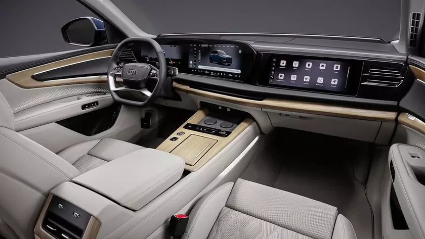 Интерьер и багажное отделение Audi Q7 2026