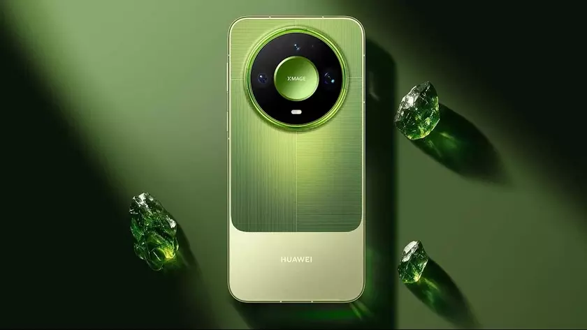 На 1000 юаней дороже и с более слабой беспроводной зарядкой: Huawei выпустил Mate 90 Pro