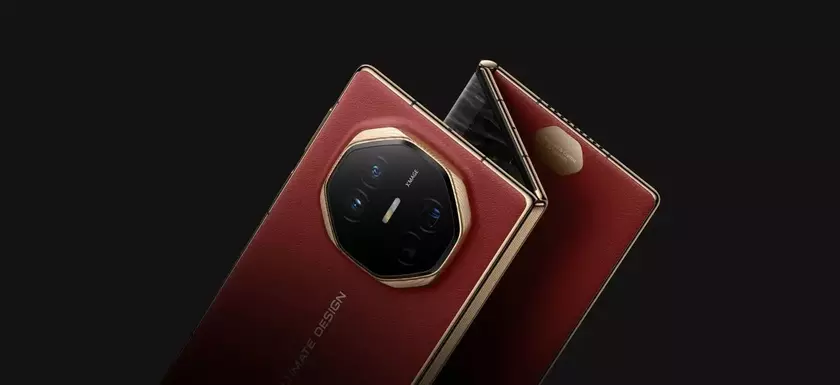 Взгляд изнутри: Рассмотрите Huawei Mate XT Ultimate Design в деталях