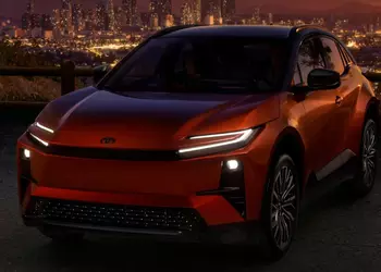 Toyota C-HR returns to America with a 338-horsepower electric car with Prius-inspired design