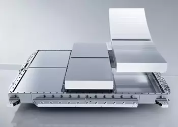 Blade Battery 2.0: BYD обещает тысячу километров без розетки и ненужного пафоса