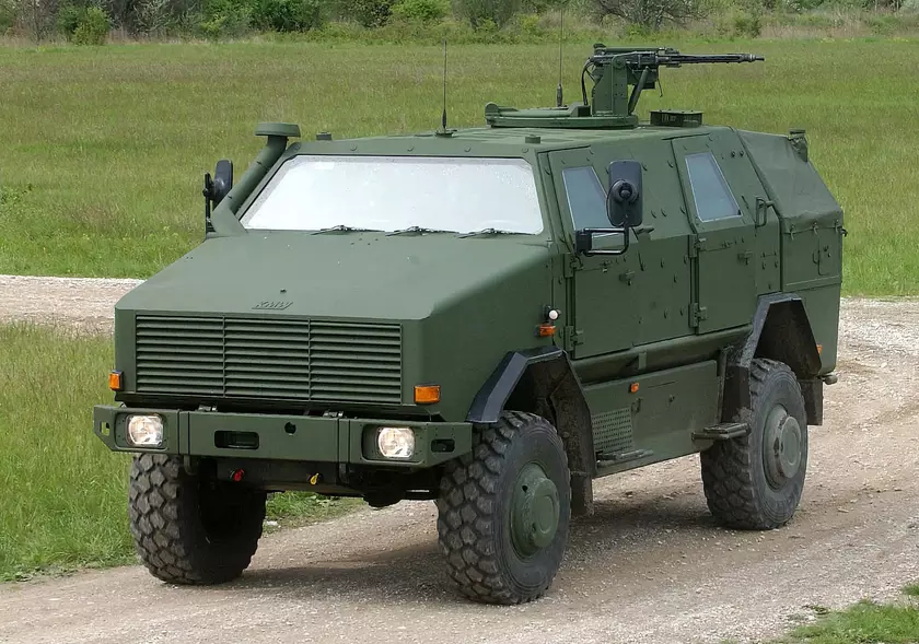Боеприпасы и бронированные машины: Германия объявила о новом пакете военной помощи для Украины на 500 млн евро
