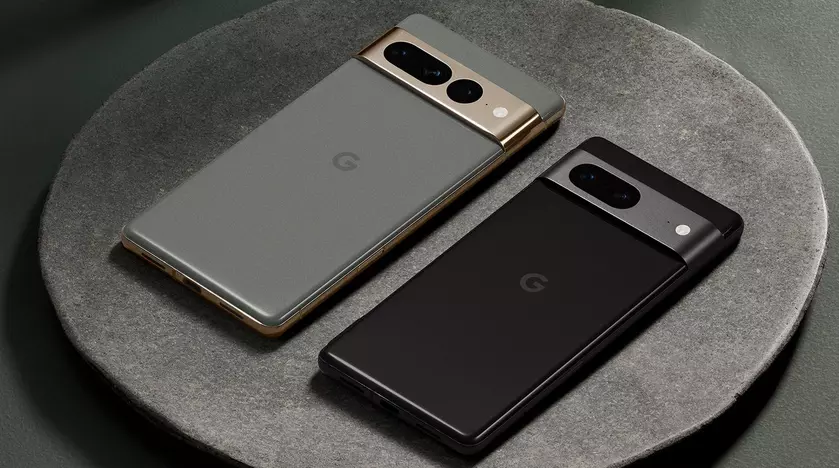 Практически флагман: Google Pixel 7a может получить керамический корпус, беспроводную зарядку и топовую камеру, как у Pixel 7 Pro