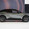 Інтер'єр Toyota C-HR+