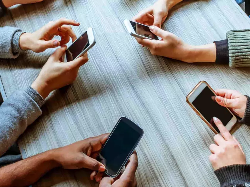 Канадские учёные назвали самые «смартфонозависимые» страны в мире