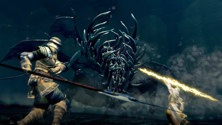 Испанцы обвиняют Dark Souls в глобальных утечках: причины и следствия