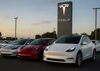 Tesla уходит на годовой минус: продажи упали еще на 13%
