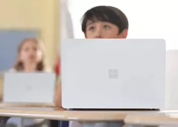 Surface Laptop SE: Microsoft's first Windows 11 SE laptop and the cheapest model in the Surface lineup