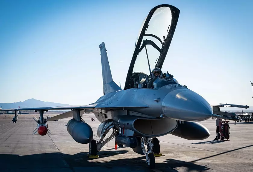 Сможет ли F-16 Fighting Falcon следующим оружием: испытания ракеты Harpoon