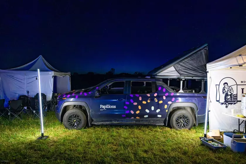 Chevrolet Silverado EV на площадке тура «Le goût du paysage» в Квебеке