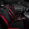 Прев'ю ковшів в салоні Toyota Corolla