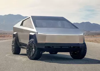 С опозданием на 2 года: Tesla выпустила первый Cybertruck