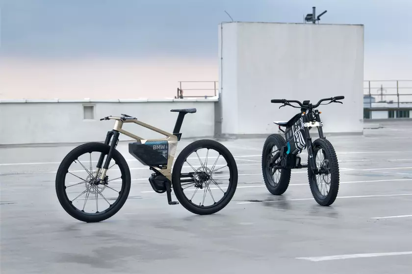 BMW представила электровелосипеды с запасом хода до 300 км