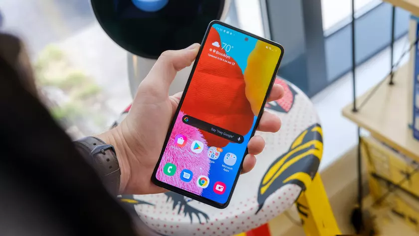 Samsung Galaxy A51 и Galaxy A71 с обновлением ПО получили некоторые функции флагманов Galaxy S20