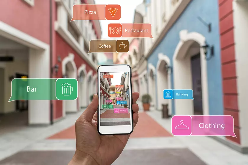 Приложение Google Lens станет доступно для всех смартфонов на Android и iOS