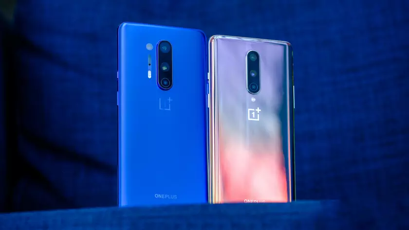 OnePlus 8 и OnePlus 8 Pro получили первое обновление Oxygen OS: добавили функцию Live Caption и поддержку Dolby Atmos для Bullets Wireless Z