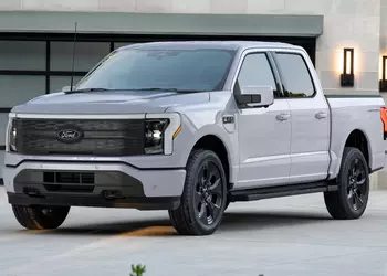 Ford может прекратить производство электрического пикапа F-150 Lightning, — WSJ