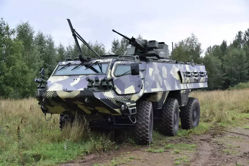 Откройте для себя новую Patria 6×6: Революция в области мобильности и гибкости