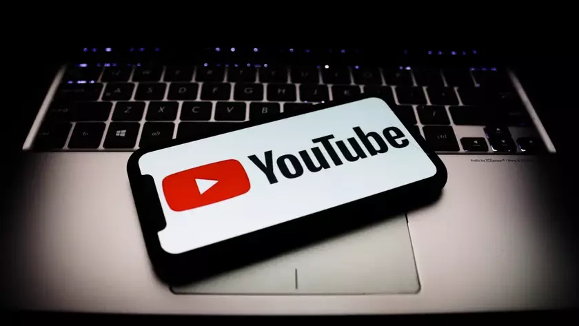 YouTube может предпринять следующий шаг, который сделает блокировку рекламы практически невозможной