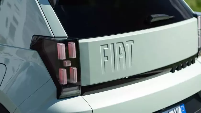 Новый Fiat Grande Panda Turbo 100