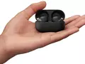 post_big/Sony-WF-1000XM4-leaked-render-showing-case-with-earbuds-in-hand.jpg