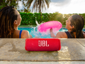 post_big/JBL_Flip6_Poolside_1125_RED_1.png
