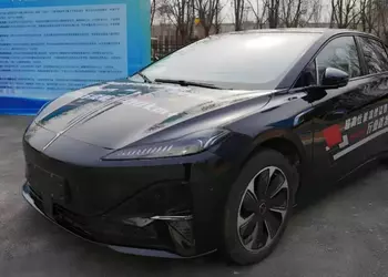 FAW announced an electric car with a range of 1000 km thanks to new battery chemistry