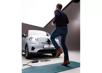 Hop to go: Leapmotor has introduced a charging mat for electric cars