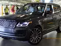 post_big/jlr-first-range-rover-social-distance-01-20052020-1.jpg