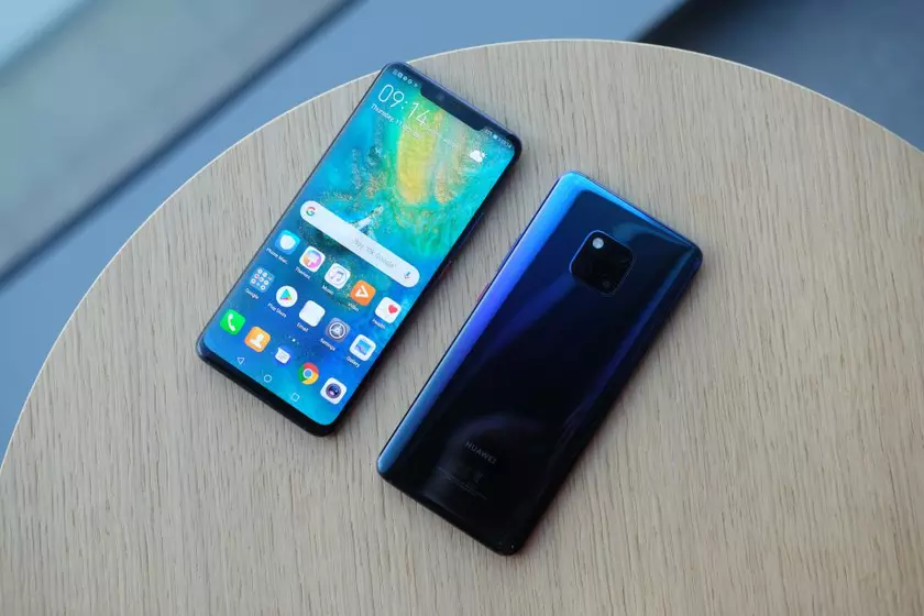 Квадратная камера и изогнутый дисплей: каким будет новый флагман Huawei Mate 30 Pro