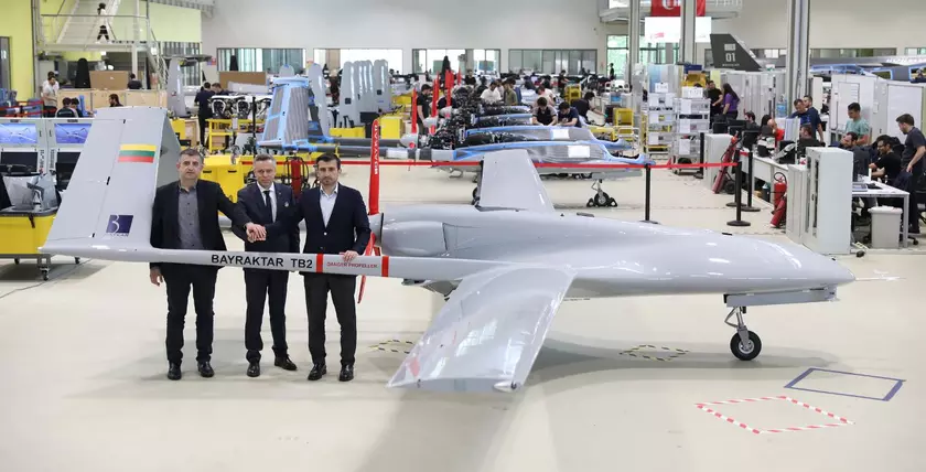Bayraktar TB2 “Vanagas” уже прибыл в Литву и ждёт отправки в Украину