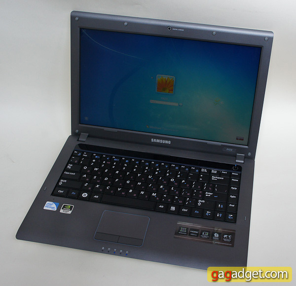 samsung_r428-1.jpg