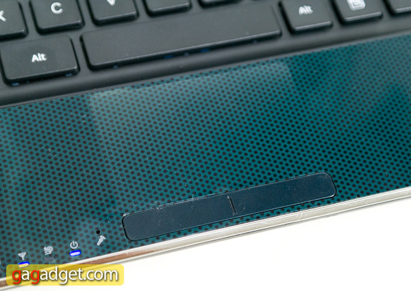 n220p_touchpad.jpg