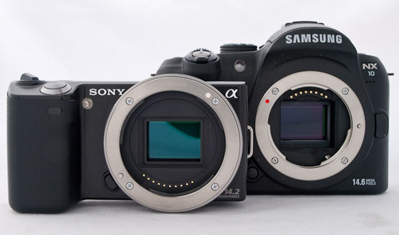sony-nex-5-samsung-nx10_1_.jpg