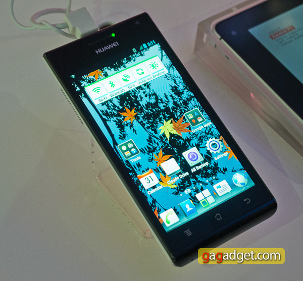 ascend-p1-1.jpg