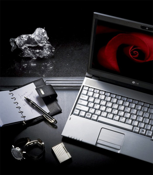 lg_p300_3.jpg