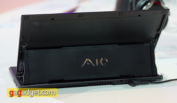 vaio_duo_11-4.jpg