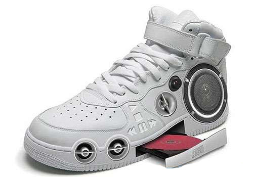 Footwear1.jpg