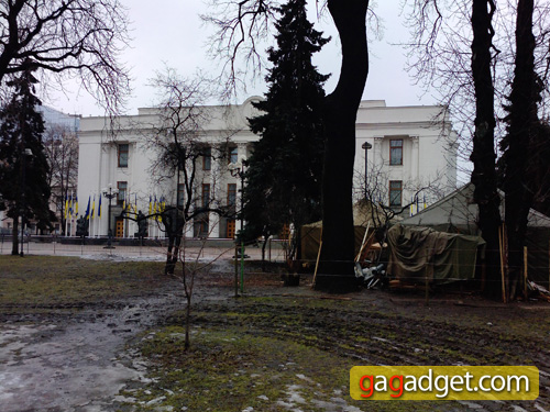 Тяга к прекрасному: беглый обзор телефона LG KS660-22