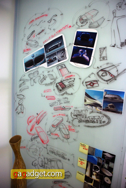 LG_DesignCenter30.jpg
