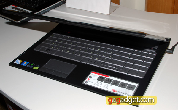 PB-Easynote-TR85_04.jpg