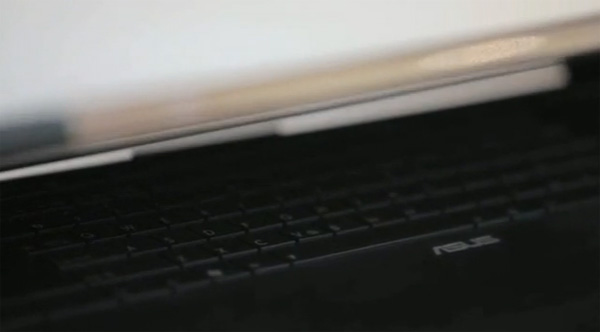 AsusNX_04.jpg