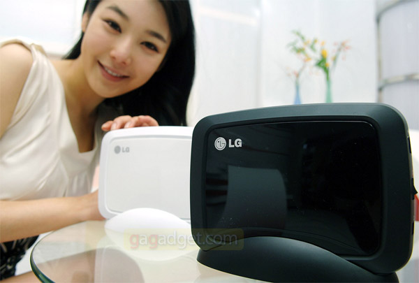 LG_XG1_Chic3.jpg
