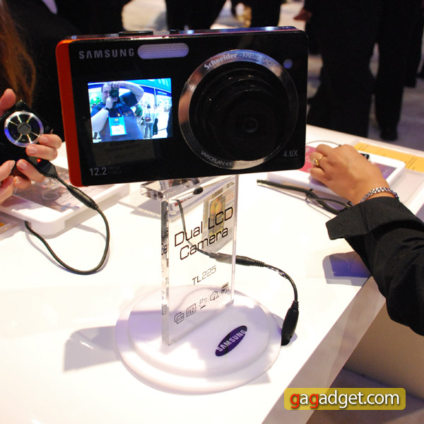 SamsungCES2010_113.jpg