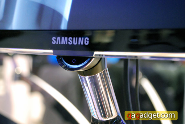 SamsungCES2010_36.jpg