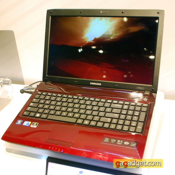 SamsungCES2010_79.jpg